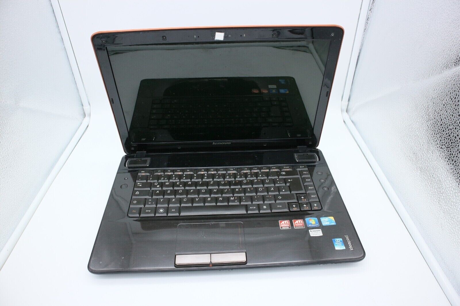 Lenovo IdeaPad Y560 i7 Quad Core 4GB Type 0646 Screen Faulty No Power Supply gallery