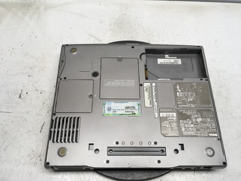Dell Latitude D600 Intel Pentium M 1.4GHz 2 GB NO HDD/Battery gallery