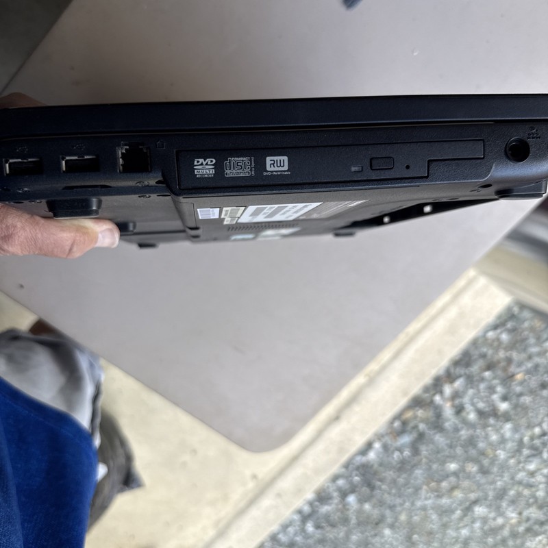 Toshiba Satellite A215-S4747 AMD Turion 64 X2 No Batt Windows Vista w/ Key As Is gallery