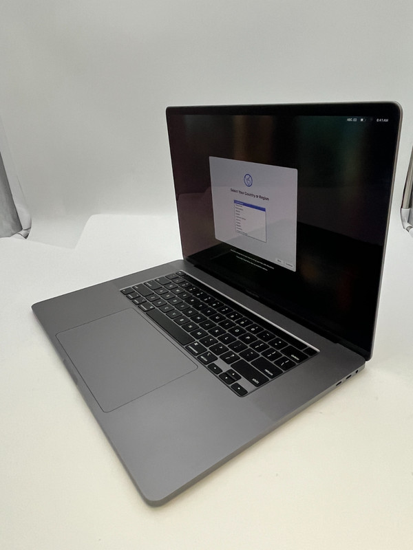 APPLE A2141 16" MACBOOK PRO 2019 CORE i7-9750H@ 2.6 GHz 16GB 500 TAHOE CRK BEZEL gallery