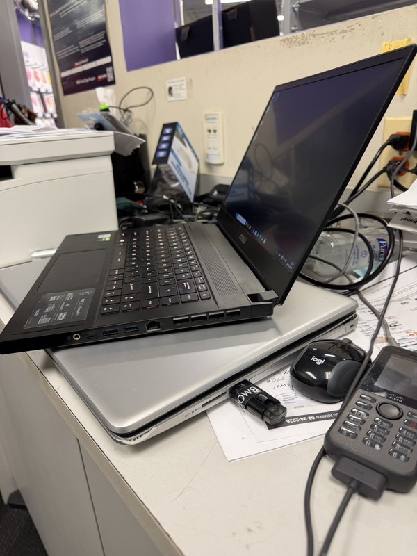 MSI GS66 Stealth Gaming Laptop Intel Core i9 NVIDIA RTX SSD Windows 11 gallery