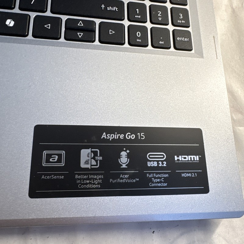 Acer Aspire Go 15 Notebook Intel N200 @1.1GHz 4GB DDR4 128GB SSD W11P gallery