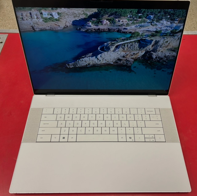 Dell XPS 16 9640,Intel (R) Core (TM) Ultra & 155H,16.0 GB Ram,6GB,1TB gallery