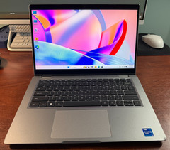 Dell Latitude 5320 2-in-1 i7-1185G7 16GB RAM 256GB SSD FHD Touch W11P Charger
