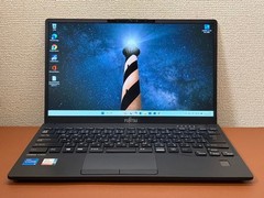 Fujitsu Lifebook U9311 i5-1145G7 Iris Xe 8GB SSD 256GB 13.3″ FHD Win 11 Pro Red
