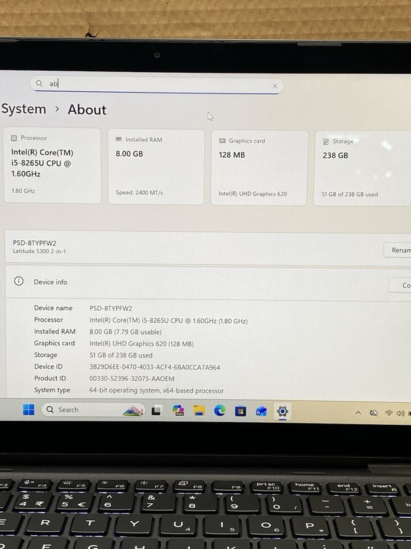 Dell Latitude 5300 2-in-1 Core i5-8265U @ 1.60GHz 8GB RAM 256GB SSD Windows11Pro gallery