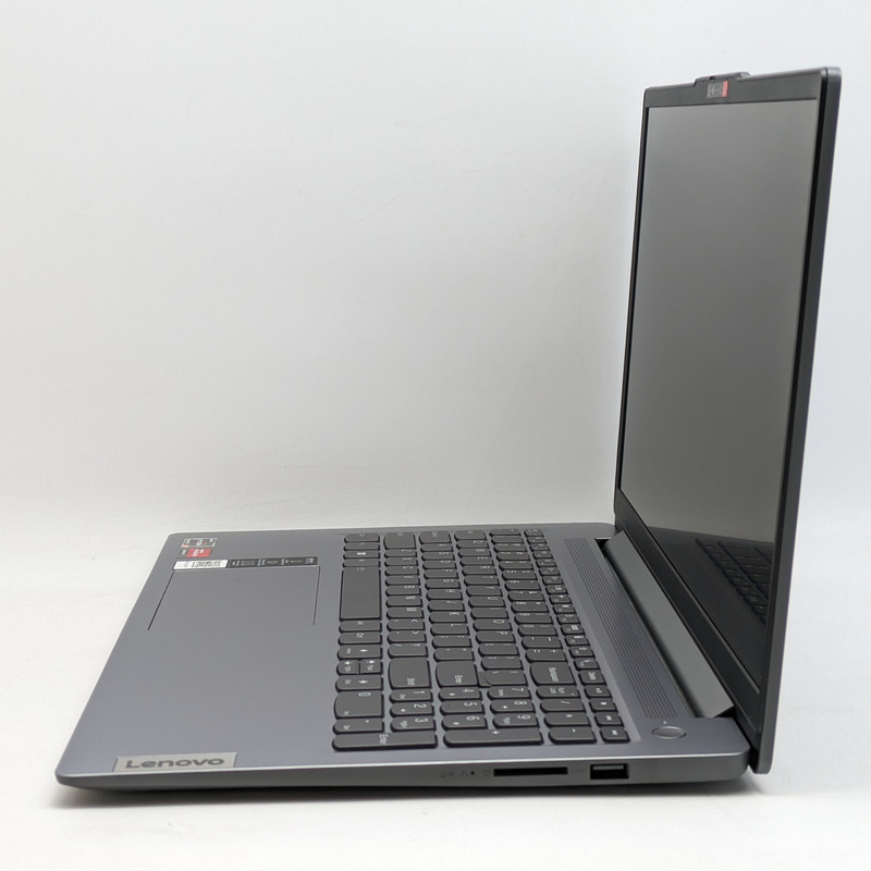 Lenovo IdeaPad Slim 3 15ABR8 15.6" Ryzen 5 5625U 16GB DDR4 512GB SSD Windows 11H gallery
