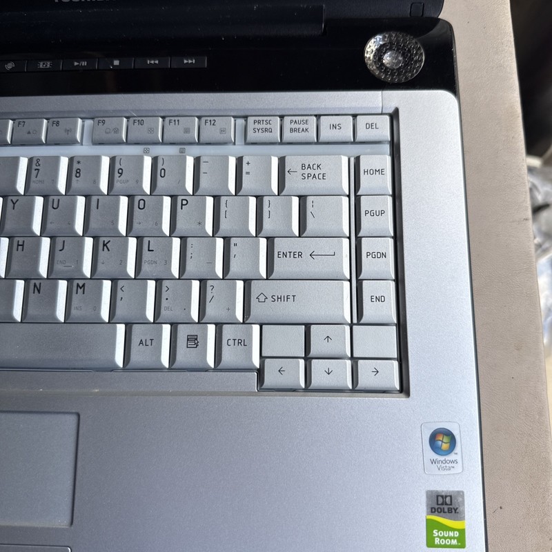 Toshiba Satellite A215-S4747 AMD Turion 64 X2 No Batt Windows Vista w/ Key As Is gallery