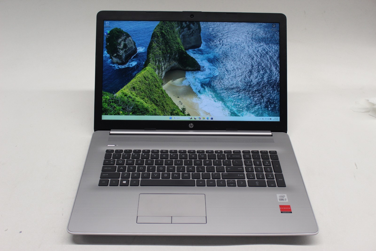 HP Probook 470 G7 I7-10510U 256GB NvME SSD 16GB DDR4 Win11Pro Radeon 550 gallery