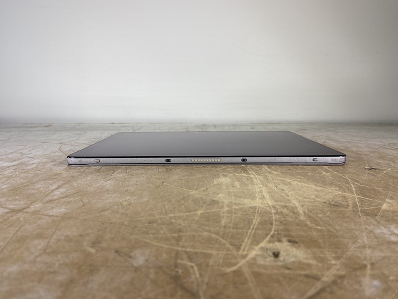 DELL LATITUDE 7210 2-IN-1 i5-10310U @ 1.70GHz, 8GB RAM, NO HDD/OS - (FOR PARTS) gallery
