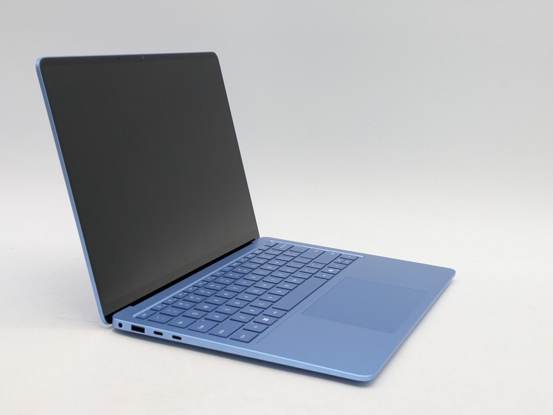Microsoft Surface Laptop 7 13.8" Snapdragon X Plus 16GB DDR5 512GB SSD Win11 gallery