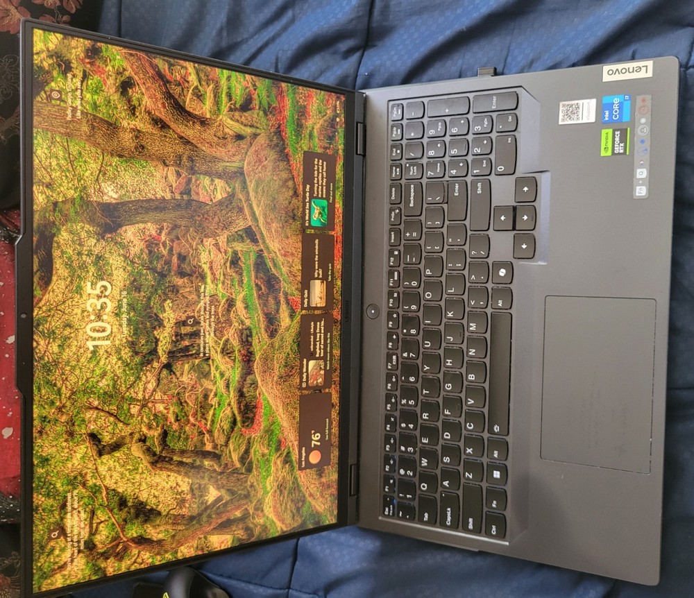 Legion Pro 5i Gen 9 Intel (16″) with up to RTX 4060