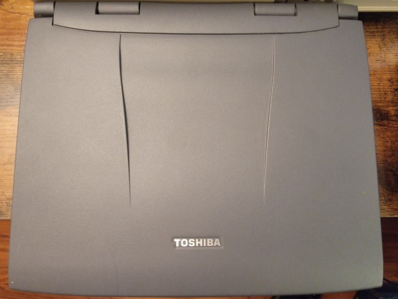 Toshiba 325CDS & Toshiba 2065CDS Satellite Vintage Laptop - Retro - WIN 98 DOS gallery