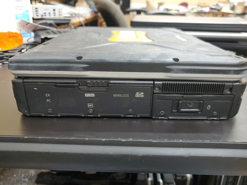 Panasonic Toughbook CF-31 MK-1 i5 540M @ 2.40GHz 8GB 14740HRS Diesel gallery