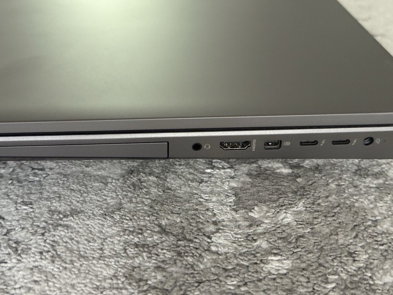 HP ZBook 17 G6 i9-9880H | RTX 5000 | 32GB RAM | 2TB SSD | 4K UHD | Brand New gallery
