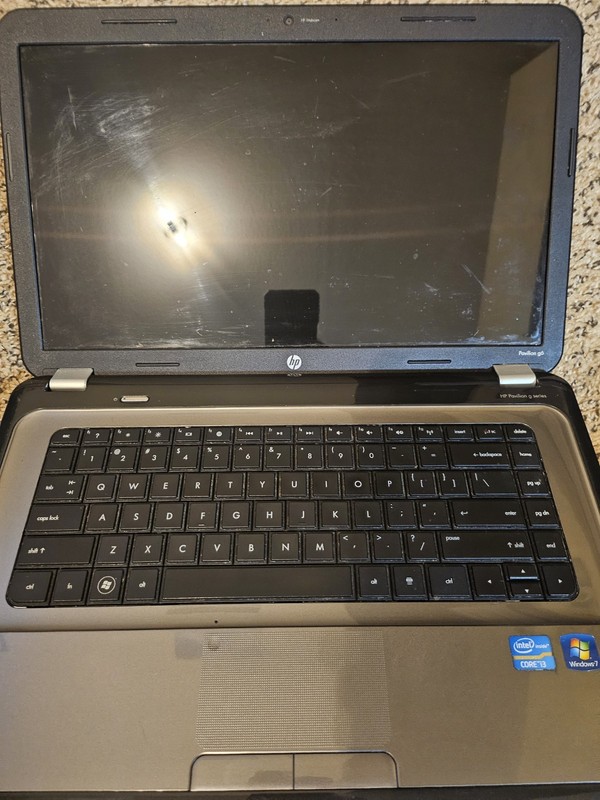 HP Pavilion g6-1d73us 15.6”/Intel Core i3-2350M @2.30GHz 4GB 300GB windows 10 gallery