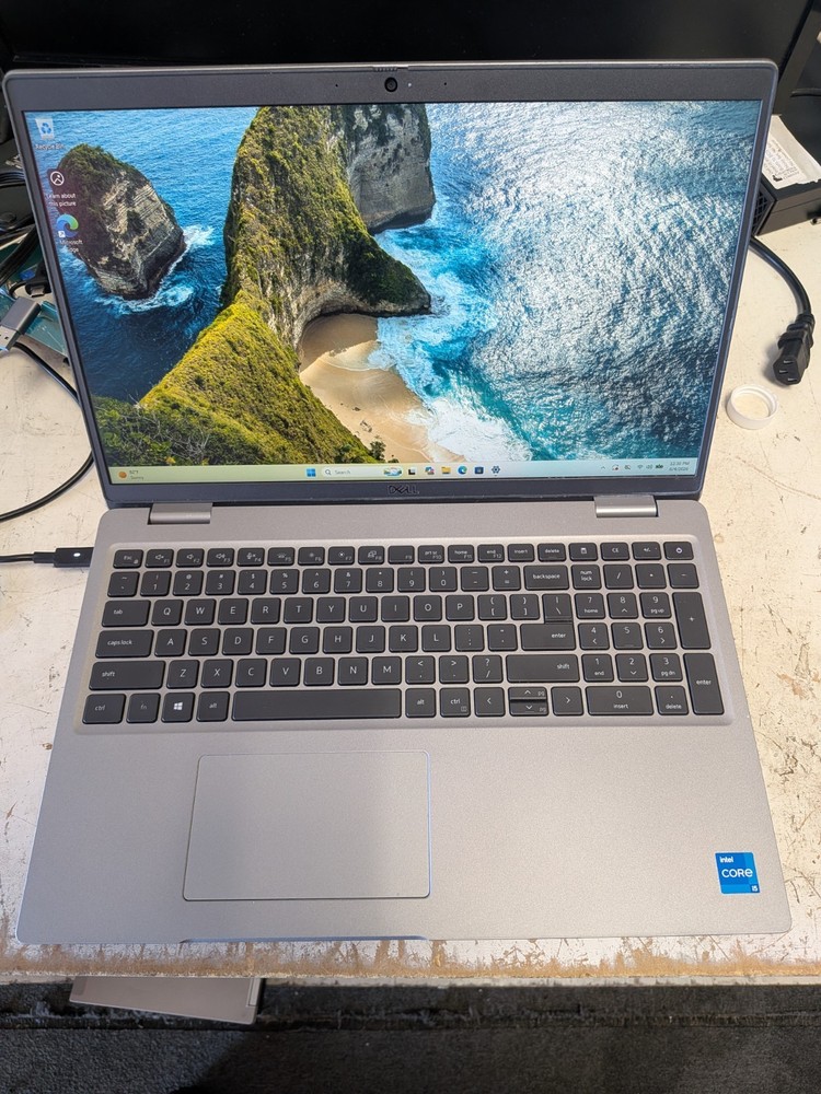 DELL PRECSION LAPTOP WINDOWS 11 64 BIT 16GB RAM 256GB SSD CORE I5 MS OFFICE 24