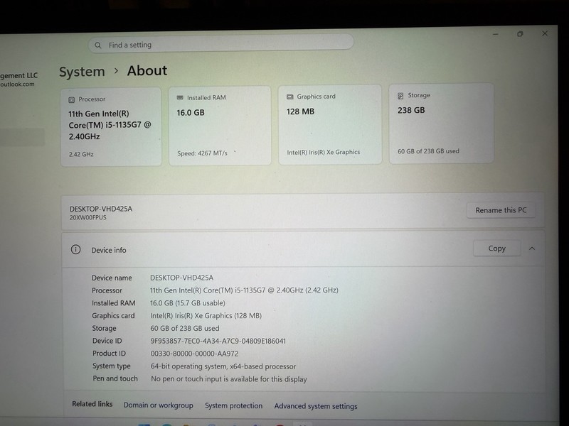 Lenovo ThinkPad X1 Carbon Gen 9 14" (256GB SSD, Intel Core i5 11th Gen., 4.20... gallery