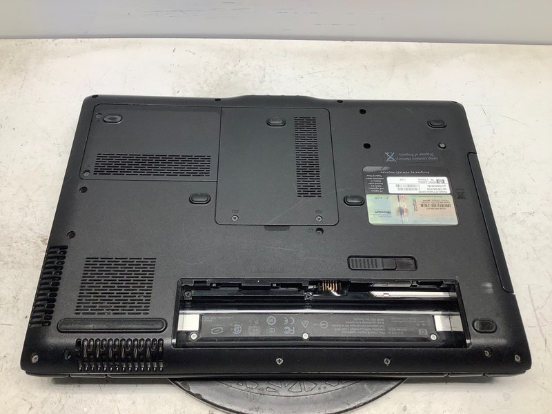 HP Pavilion DV6928US Intel Core 2 Duo T5750 2000MHz 3 GB NO HDD gallery