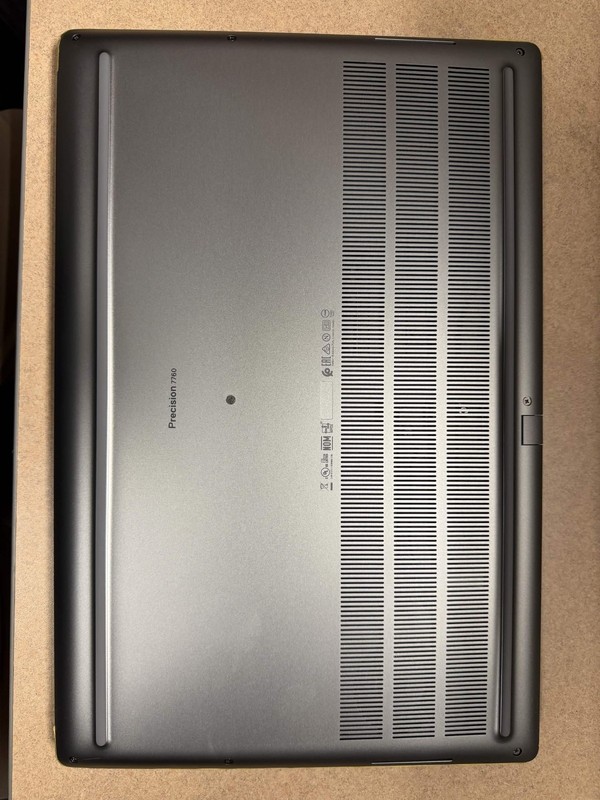 Dell Precision 7760 i9-11950H 64GB 1TB RTX A4000 WINDOWS 11 PRO gallery