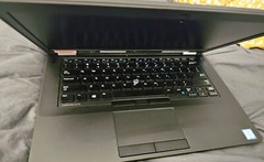 Dell 5490 Latitude 14-Inches i7-8650U 8GB RAM 256GB SSD Laptop