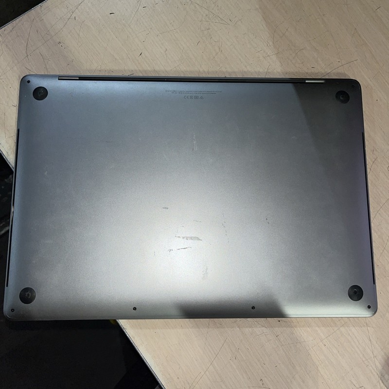 APPLE MACBOOK PRO 16" 2019 CORE I7-9750H 2.6GHZ 16GB RAM 512SSD gallery