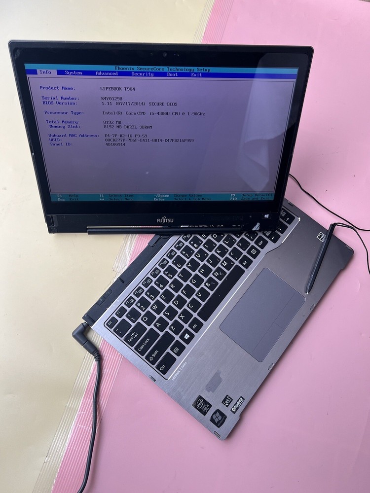 FUJITSU LIFEBOOK T904 (2 IN 1)Core i5-4300U 8GB RAM 0GB SSD WEBCAM TOUCHSCREEN