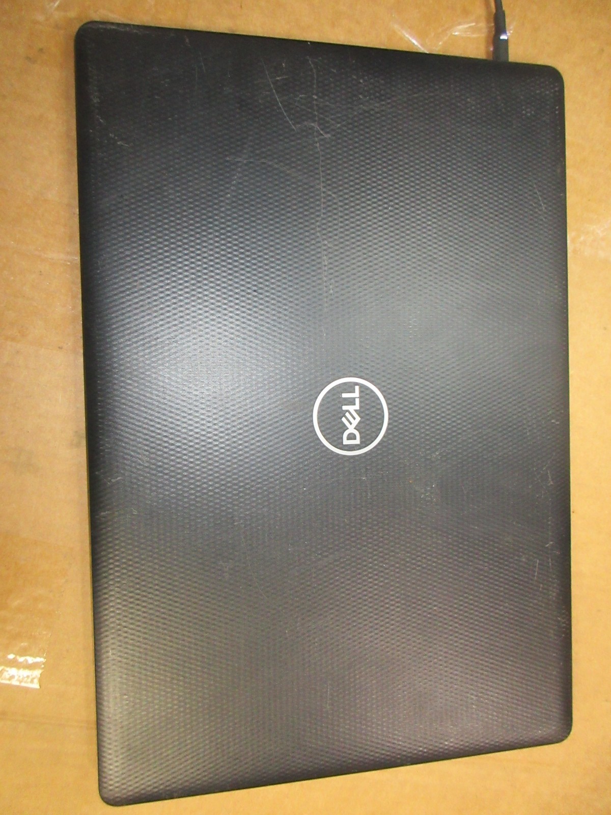 DELL INSPIRON 3585 15.6" LAPTOP AMD RYZEN 3 WIFI BATTERY - PARTS OR REBUILD gallery