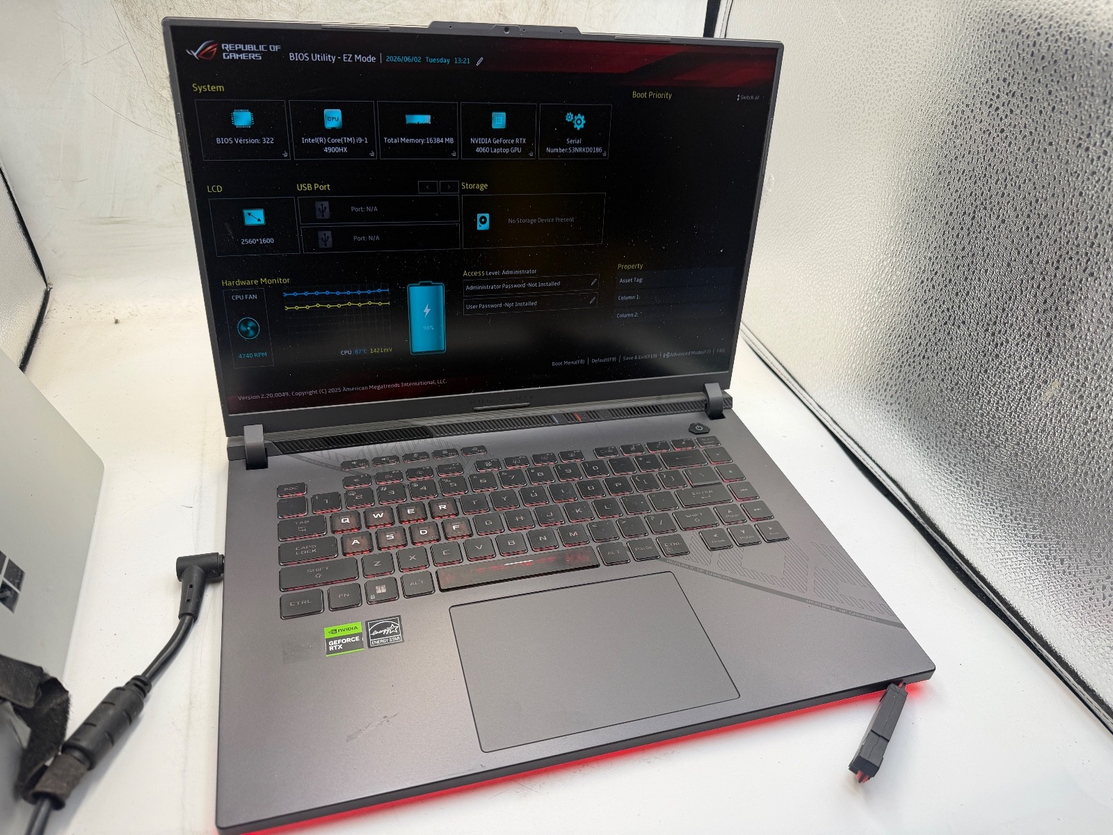 ASUS ROG Strix G16 Laptop i9-14900HX Notebook G614JVR-ES94 BOOTS TO BIOS AS-IS gallery