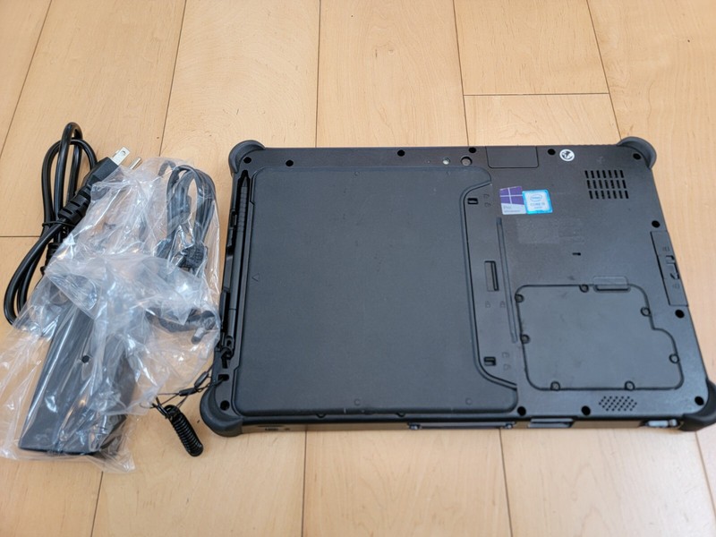 Getac F110 G3 Rugged Tablet Computer i5-6200U 8GB 256GB Wi-Fi 4G LTE 2 BATTERIES gallery