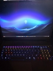 Alienware 18 Area-51 AA18250 18in Ultra 9 275HX 64GB 2TB SSD RTX 5090 W11