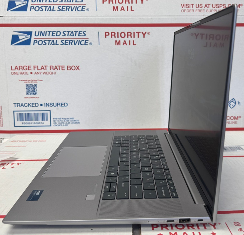 HP ZBook Studio G11 16 Laptop 4K 120HZ Ultra 7 32GB 1TB RTX A1000 ADA -Warranty gallery