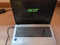 Acer Aspire Go 15 Laptop 15.6″ i7-13620H 16GB DDR5 1TB SSD Win 11 AG15-71PT-74RF
