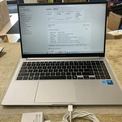 Samsung Galaxy Book 4| 15.6 Silver FHD Intel Core 7 150U| 16GB RAM|512GB SSD