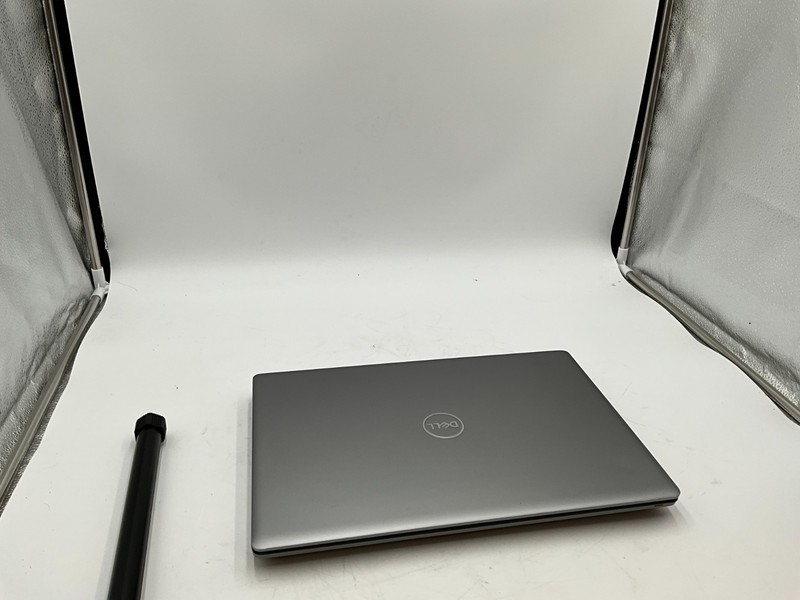 DELL Precision 7550 i7-10850H 2.70gh 64gb 1TB T2000 15.6" LAPTOP B0L7Z33 gallery