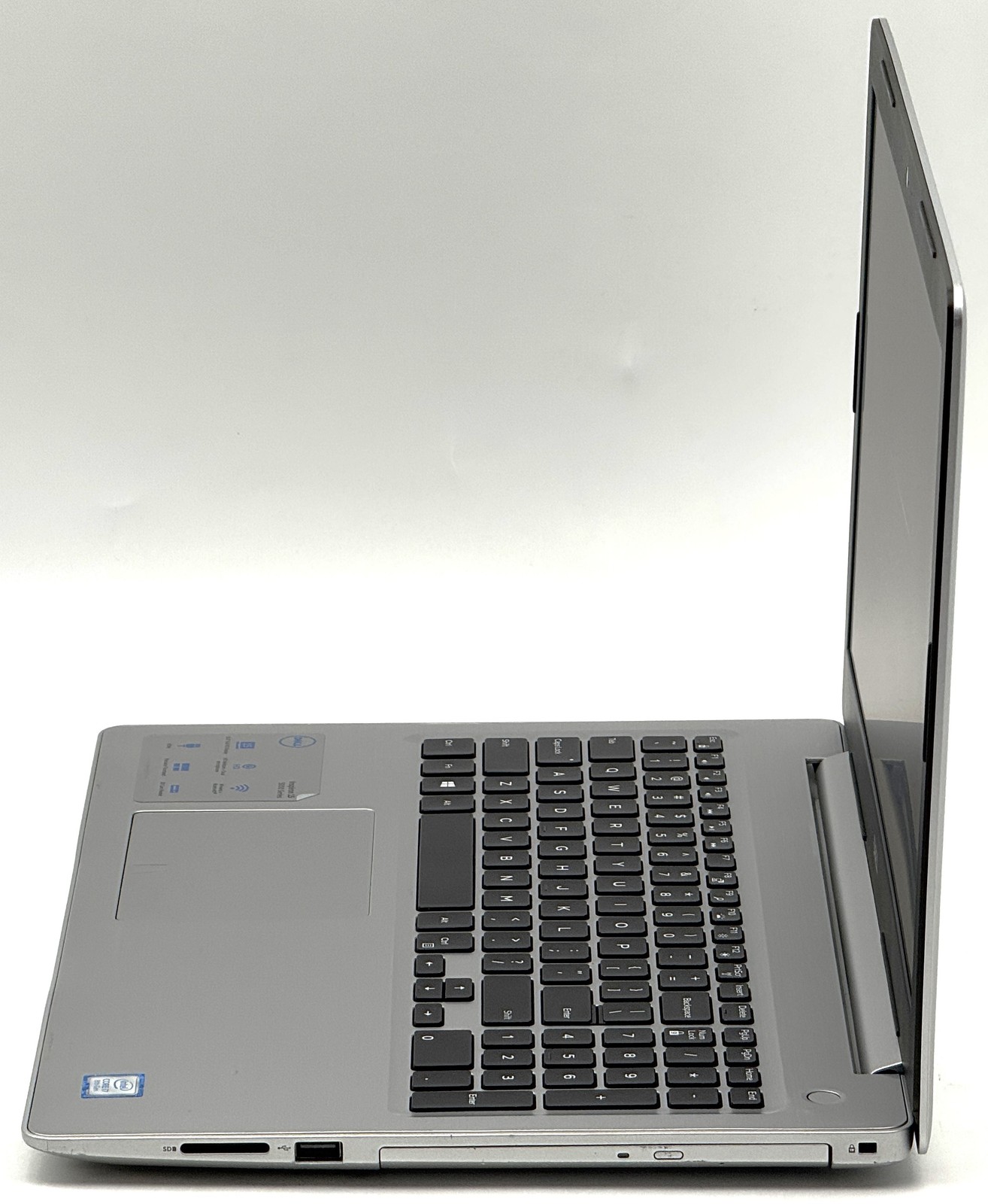 Dell Inspiron 5570 - FHD - i7-8550U - 8GB RAM - 256GB SSD - Silver gallery