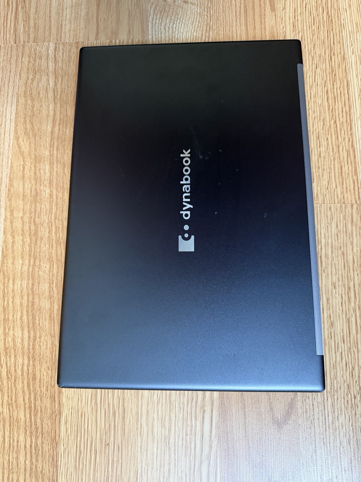 Dynabook Portege X40-J 14” Intel Core i5-1135G7 8GB RAM 256GB SSD Windows 11 gallery