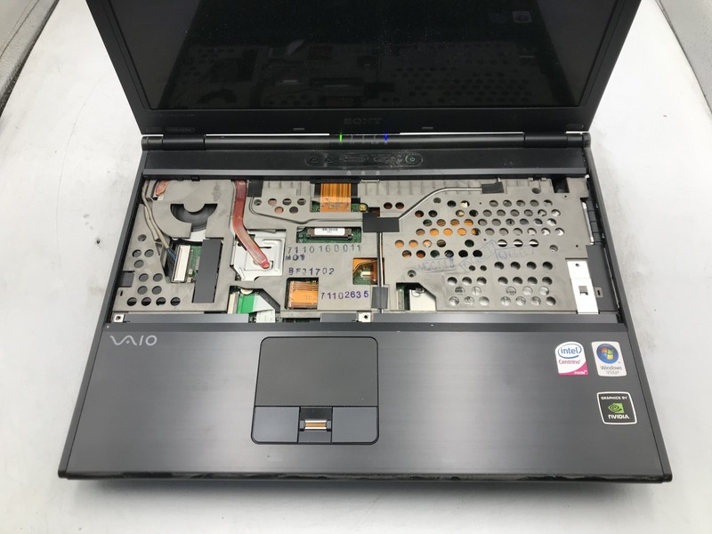 SONY VAIO PCG 6W3L - FOR PARTS/REPAIR - INTEL CENTRINO - 2GB RAM - READ DESC -BB gallery
