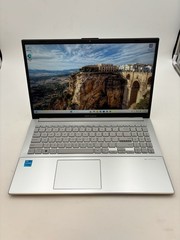 Asus VivoBook Go E1504GA 15.6″ 256 GB SSD 8 GB RAM I3-N305 Windows 11 READ