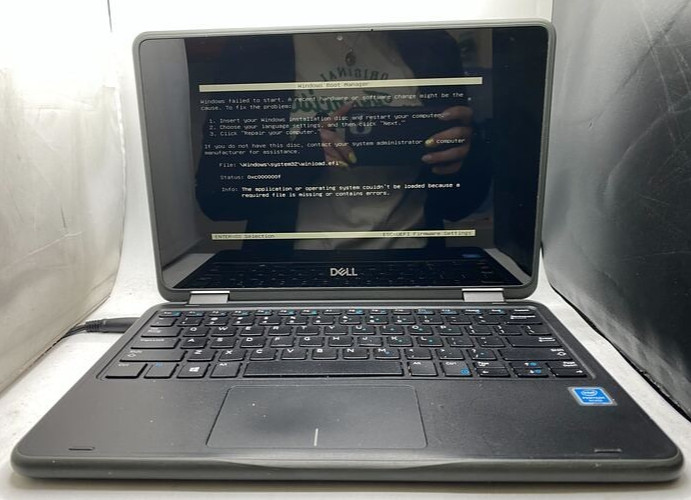 Dell Latitude 3190 2-in-1 11.6" Touch Pentium Silver N5030 4 GB RAM 128 GB SSD gallery