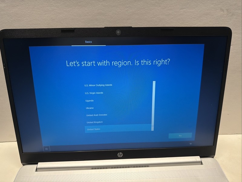 HP 15-ef2033dx 15.6" (256GB SSD, AMD Ryzen 3 5000 Series, 3.80 GHz, 8GB) Laptop gallery