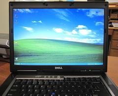 WIN XP Like NOS PRISTINE Dell D830 T9300 4gb 15.4 *NEW WD 240g SSD* Serial DVDRW