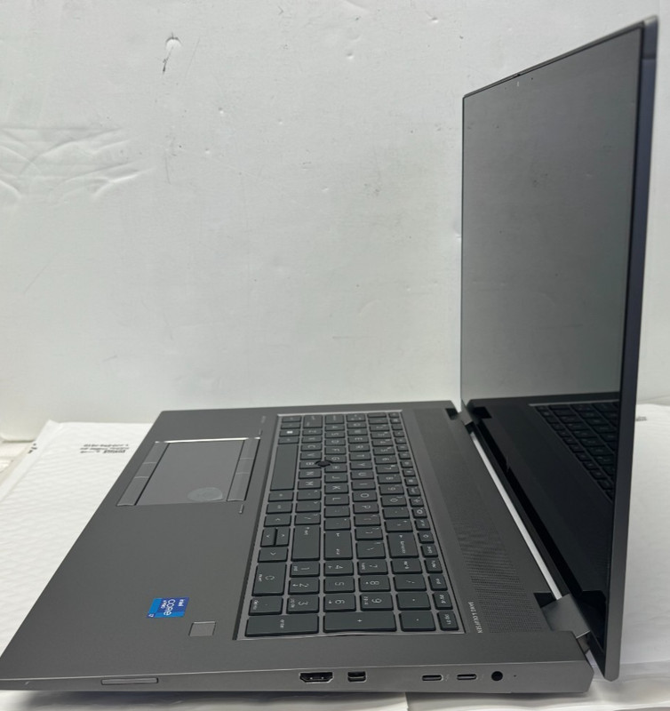 HP ZBOOK FURY 17 G8 i7 T1200 4K TOUCH 32GB - Overall Great Shape gallery