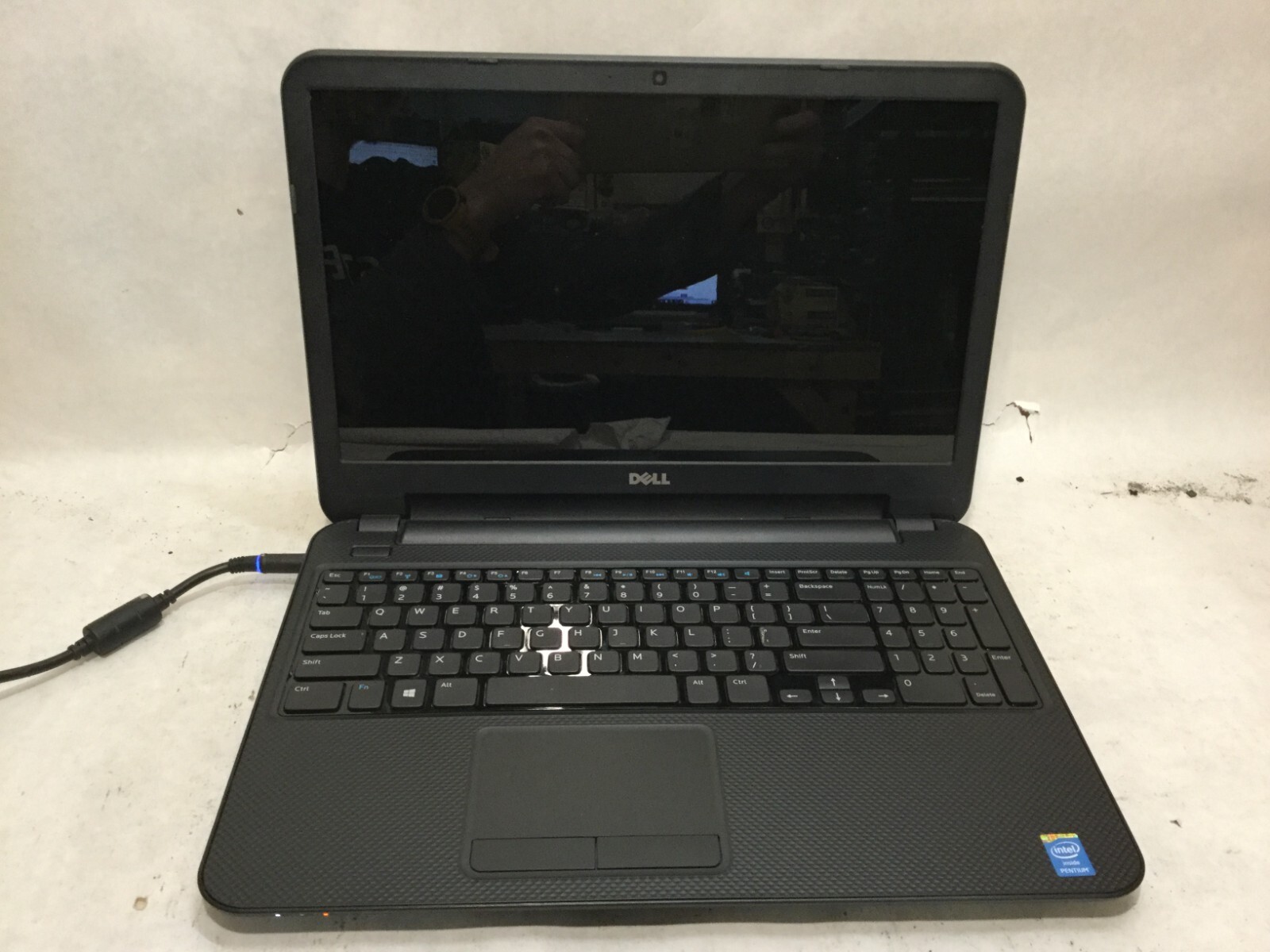 Dell Inspiron 15-3521 / Intel Pentium UNKNOWN SPECS / (MISSING PARTS!) -MR gallery