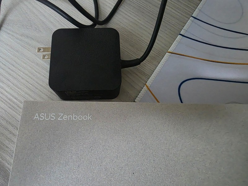 ASUS Zenbook S 16 Laptop, AMD Ryzen AI 9 365, 24 GB DDR5 RAM, 1 TB PCIe SSD, 16” gallery