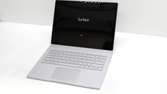 Microsoft Surface Book 14″ i7-6600u 16GB 512GB READ DESC