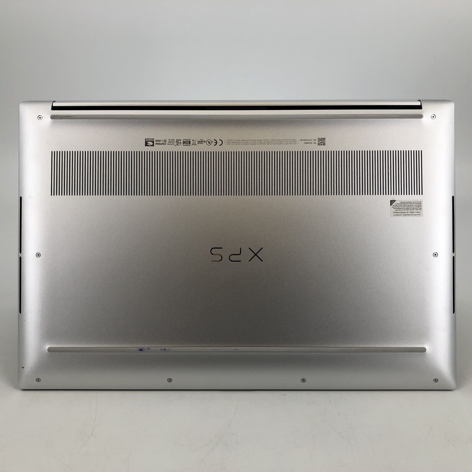 Dell XPS 9520 i7-12700H 2TB SSD, 32GB Memory RTX 3050 OLED QHD+ Touch gallery