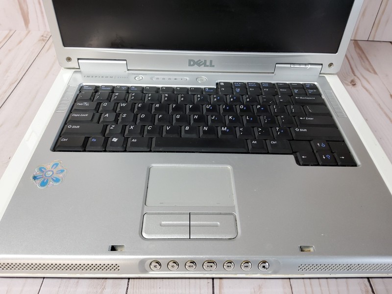 Dell Laptop Inspiron E1505 model PP20L for Parts or Repairs Untested No Charger gallery