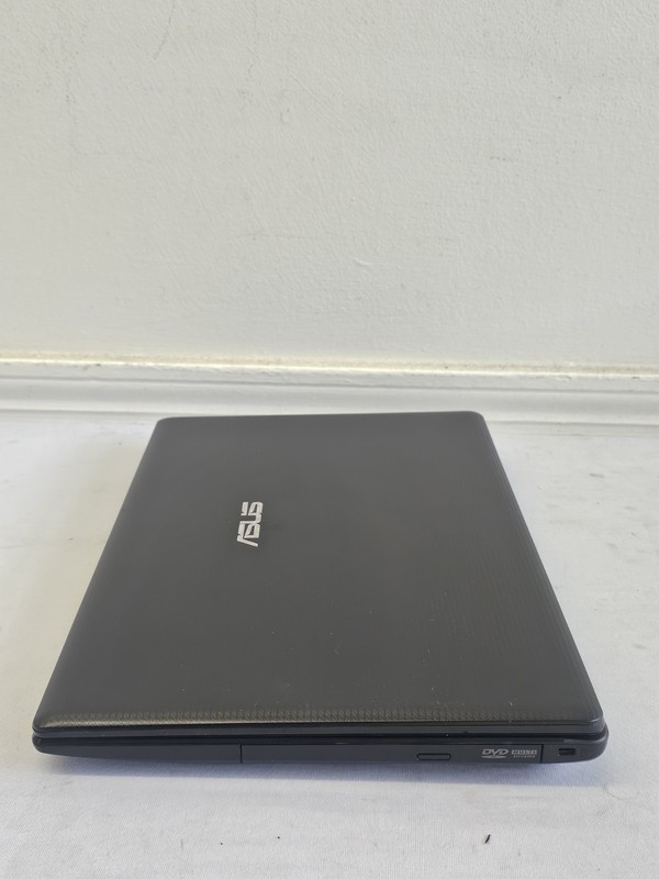 ASUS X55C Laptop - Intel Pentium B980 - 4GB RAM - BAD BATT - Parts/Repair - READ gallery