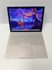 Microsoft Surface Book 2 13.5″ i7-8650U 16GB RAM 512GB SSD GTX 1050 2GB Win 11 P